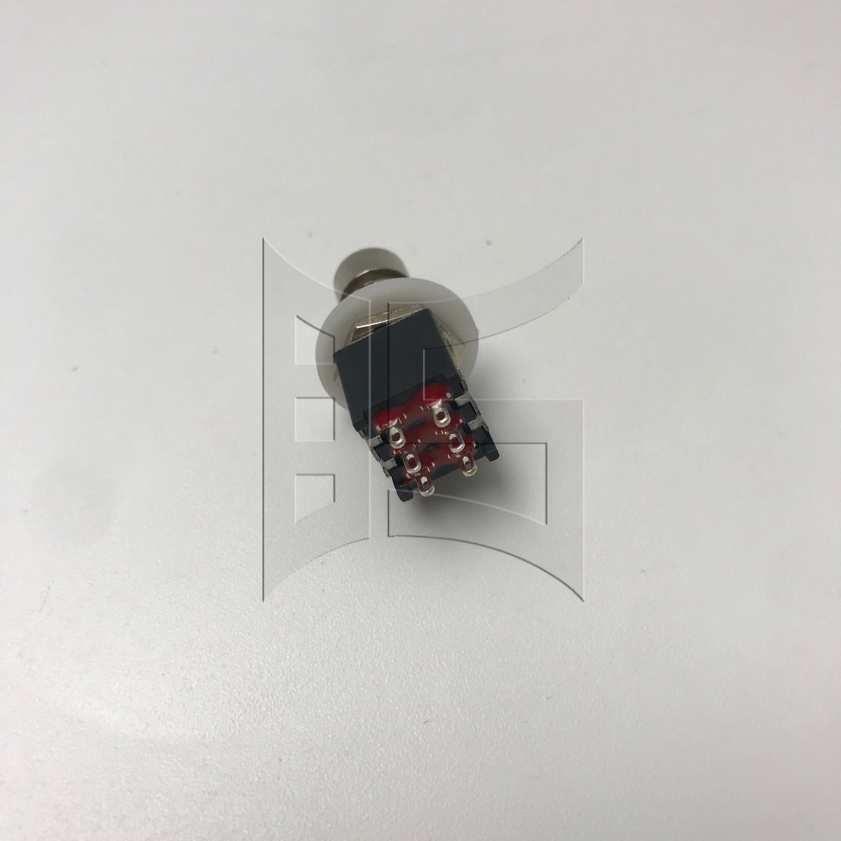 BQLZR 1pc Guitar Effect Pedal Foot 6 Pin Switch with Lock Black for Rewiring Pedals