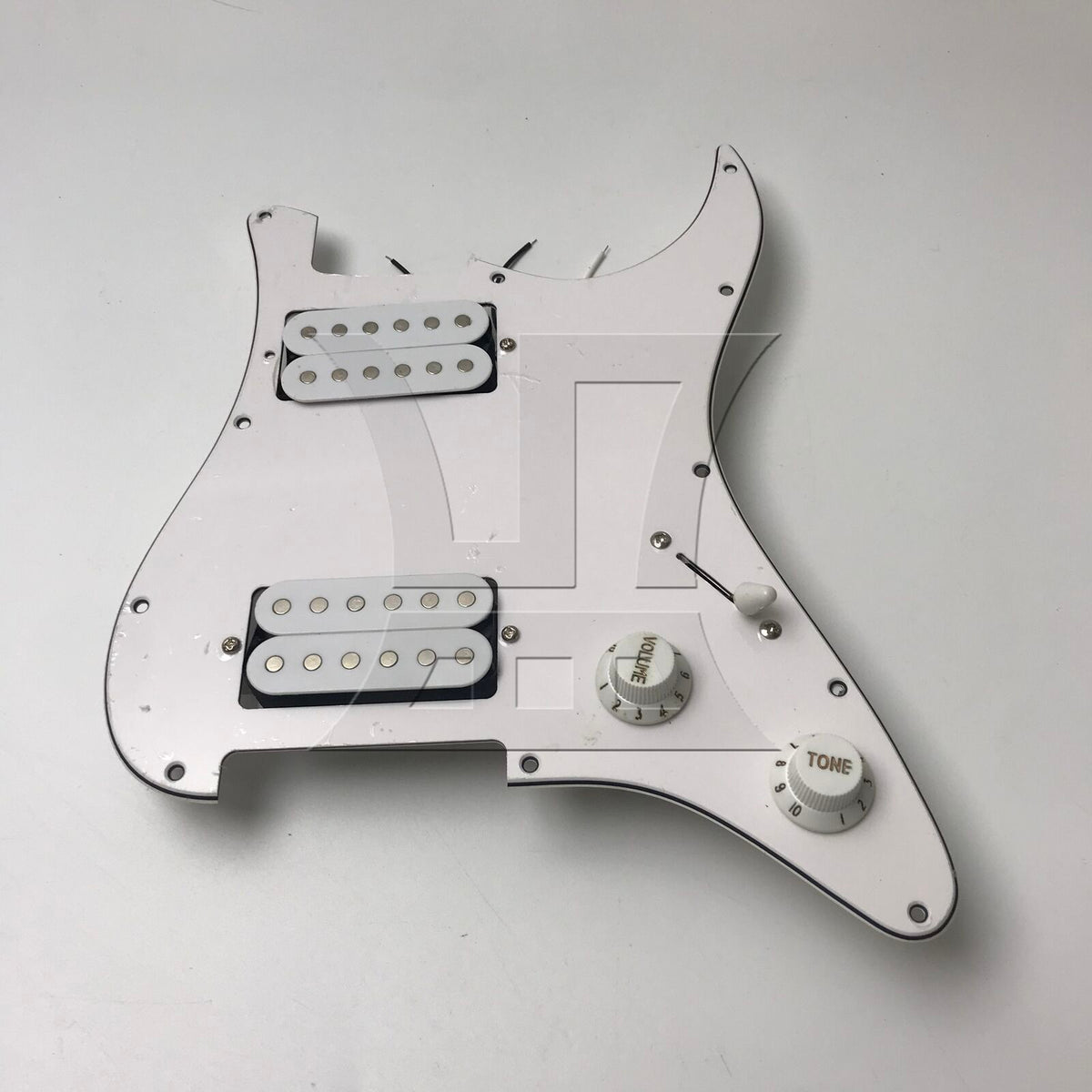 BQLZR 1pc Loaded Pickguard for Bass Guitar White Guitar Panel Pickup