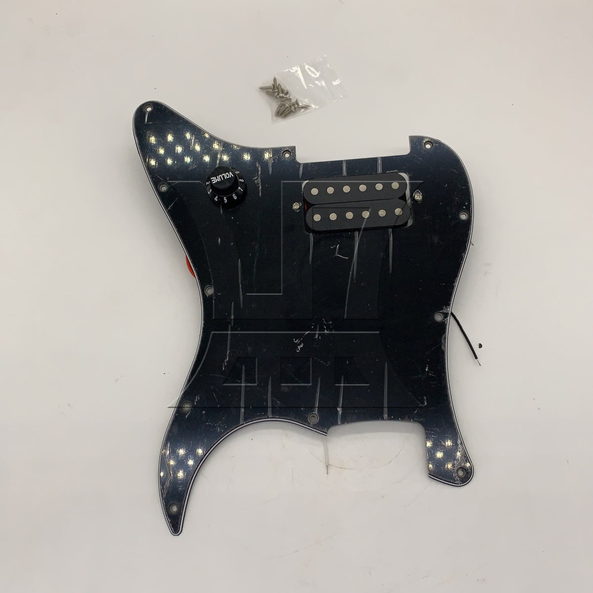 BQLZR 1pc Electric Guitar Loaded Pickguard Dual Pickup Guard Black for Electric Guitar Assembly Guardrail