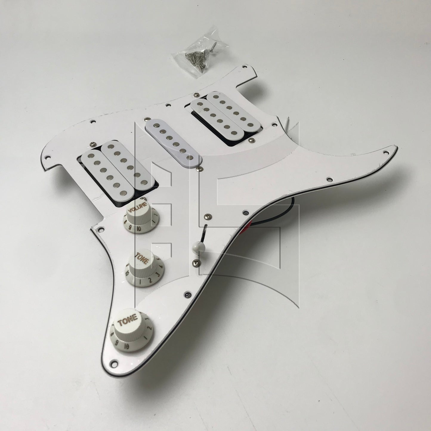 BQLZR 1pc Prewired Loaded Pickguard White Guitar Circuit Assembly
