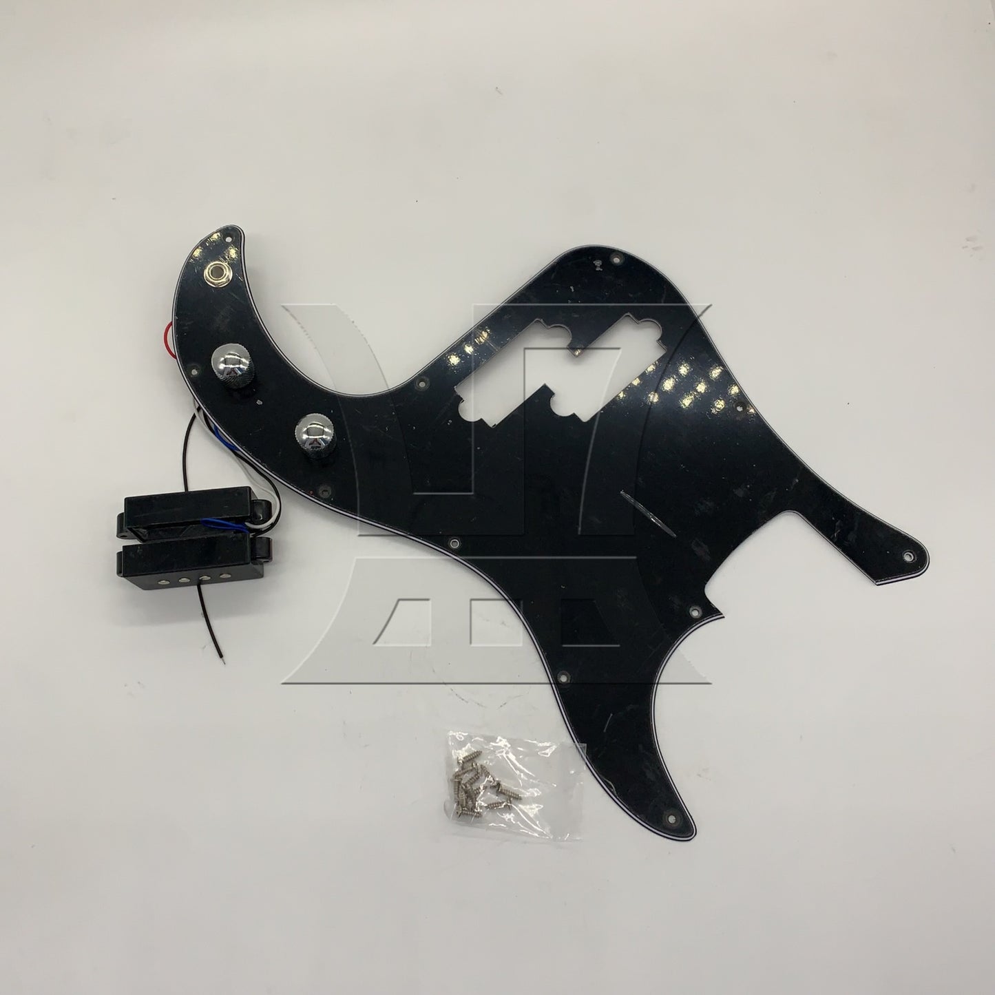 BQLZR 1pc Bass Guard Black Electric Bass Panel Front Cover Bass Part