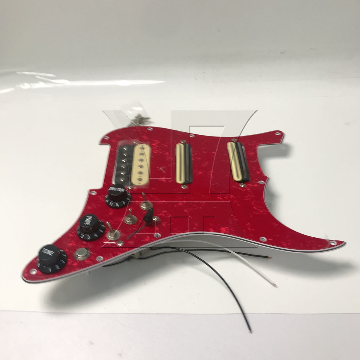 BQLZR 1pc Three-Layer Electric Guitar Guard Set Ssh Red Pearl + Zebra (With Switch, Right Hand) for Lynnists Musical Instrument Making