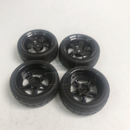 BQLZR 4x RC1: 10 Flat Sports Car Competition-level Checkered Tires and 5-spoke Rim
