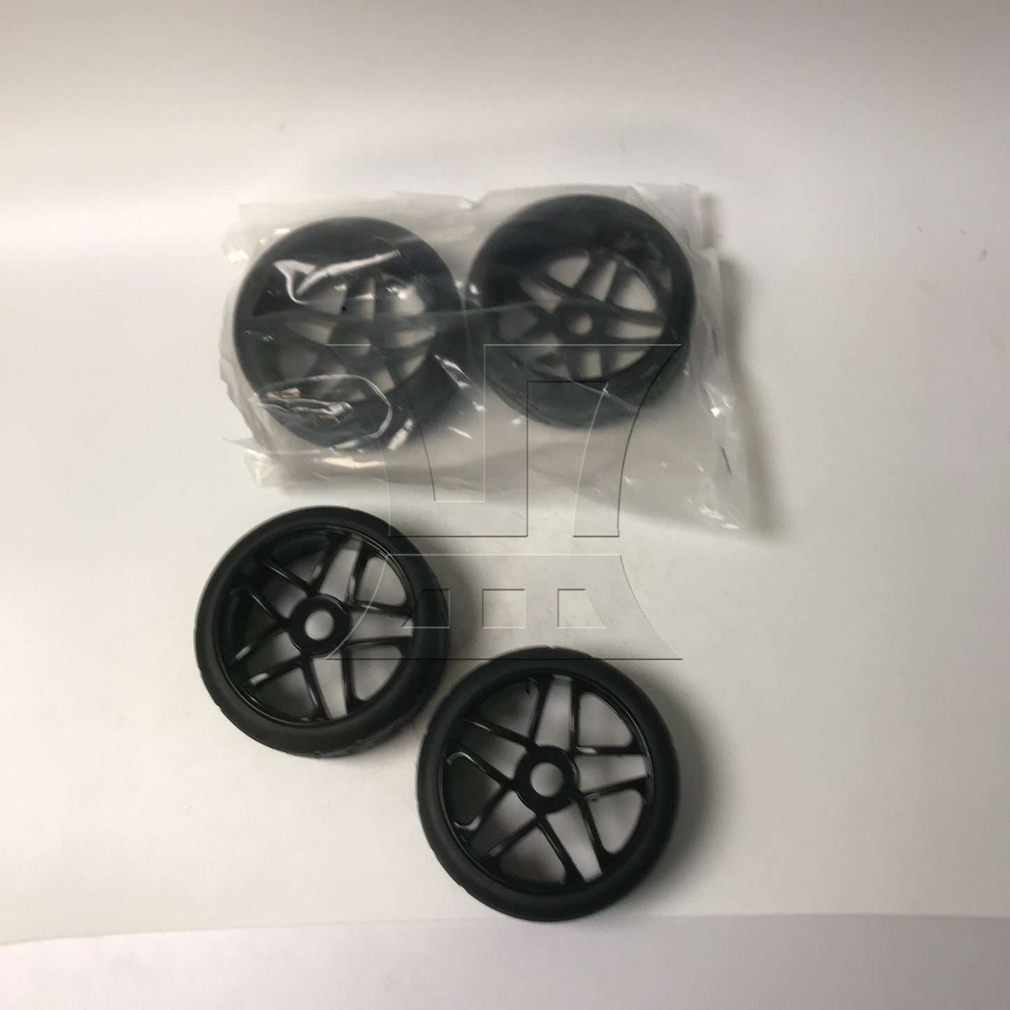 BQLZR  4PCS RC1:8 Off-Road Car Black Flower Type Rubber Tyre &5-Spoke Wheel Rim BQLZR