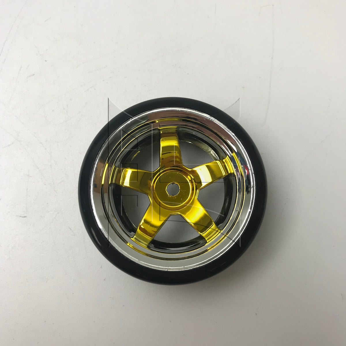 BQLZR 1pc RC1:10 Flat Sports Car Drift Tire Electroplated Yellow Wheel for RC1:10 Flat Sports Car