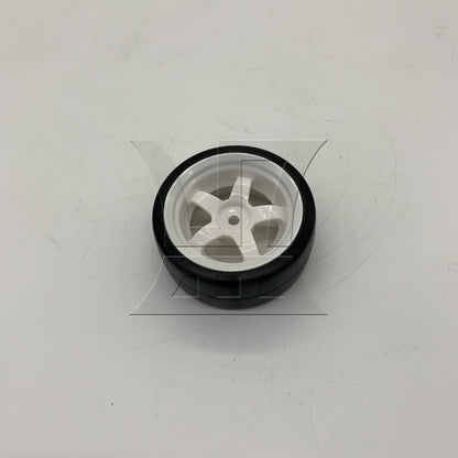 BQLZR 1pc RC1:10 On Road Car Drift Tire and 5-Spoke White Wheel for Model Car Repair Replacement Spare Parts