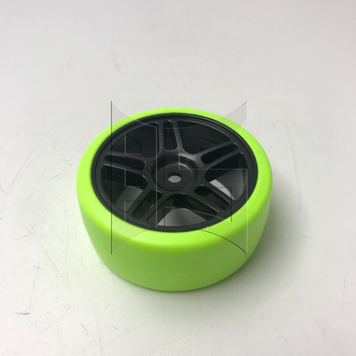 BQLZR 1pc RC1:10 Flat Sports Car Drift Tire Black Plastic Wheel Hub for RC1:10 Flat Sports Car