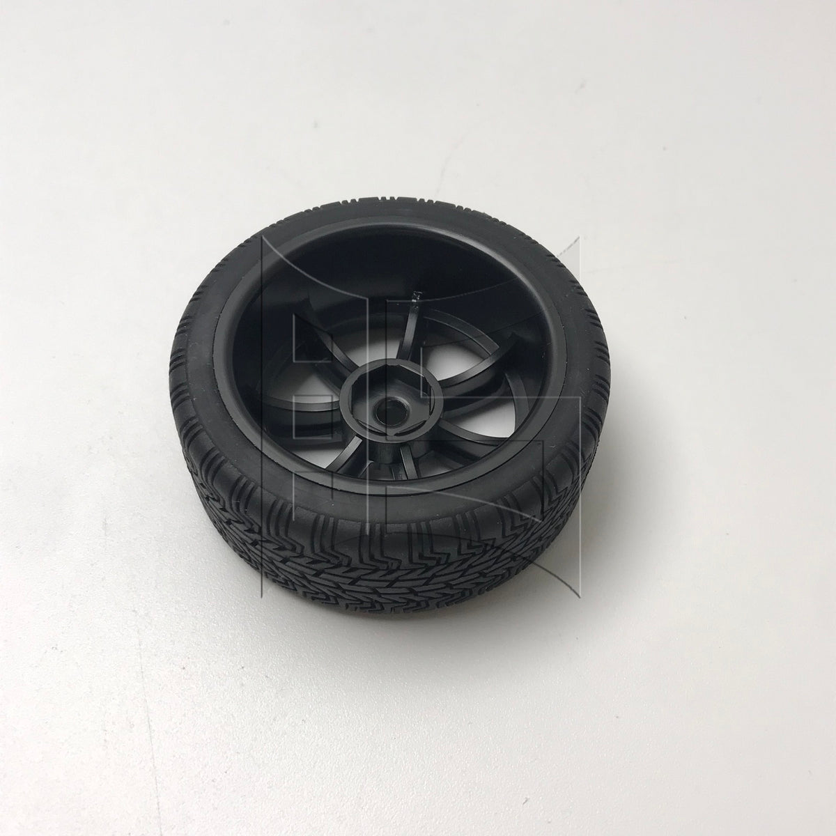 BQLZR 1pc RC1:10 On Road Car Tire And Black Wheel Rim 20156 for Model Car Repair Replacement Spare Parts