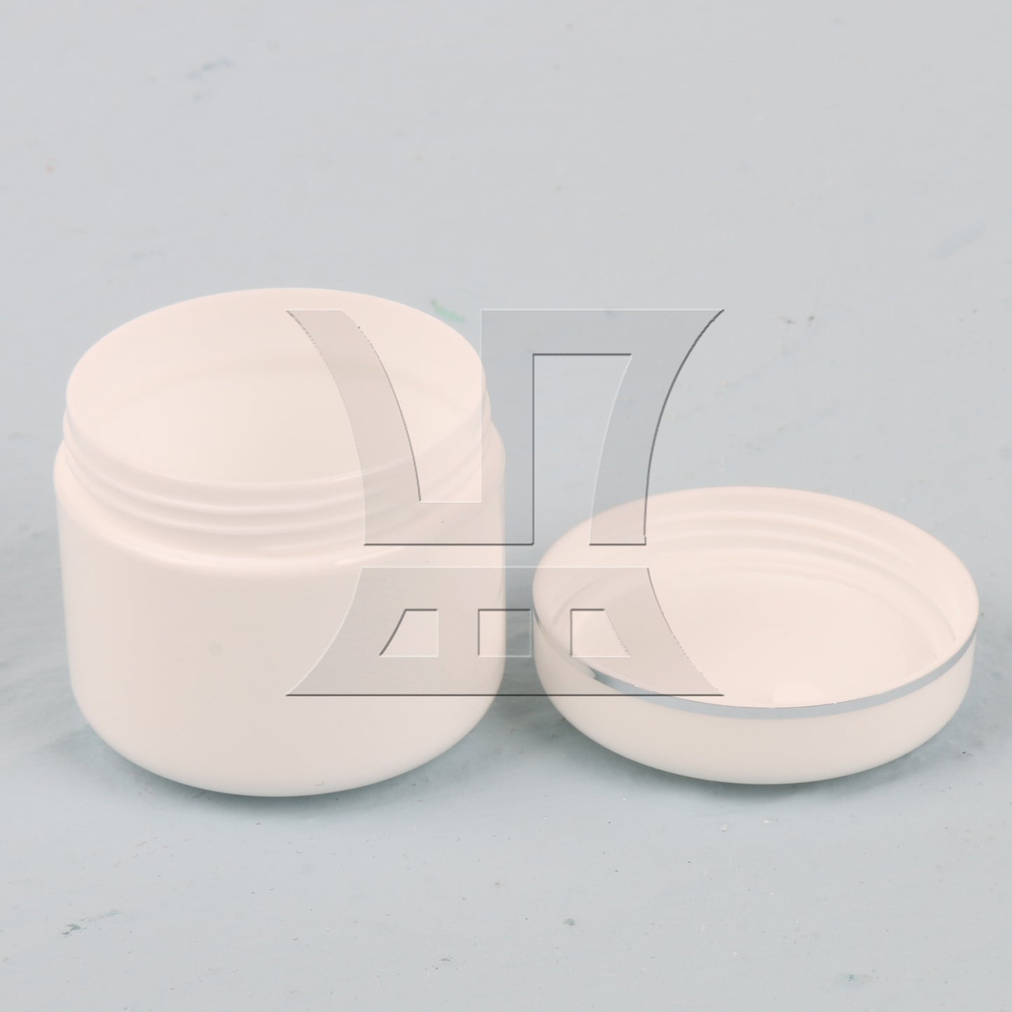 BQLZR 30g Clear Plastic Pot Jars with Lids Round Travel Creams Containers White