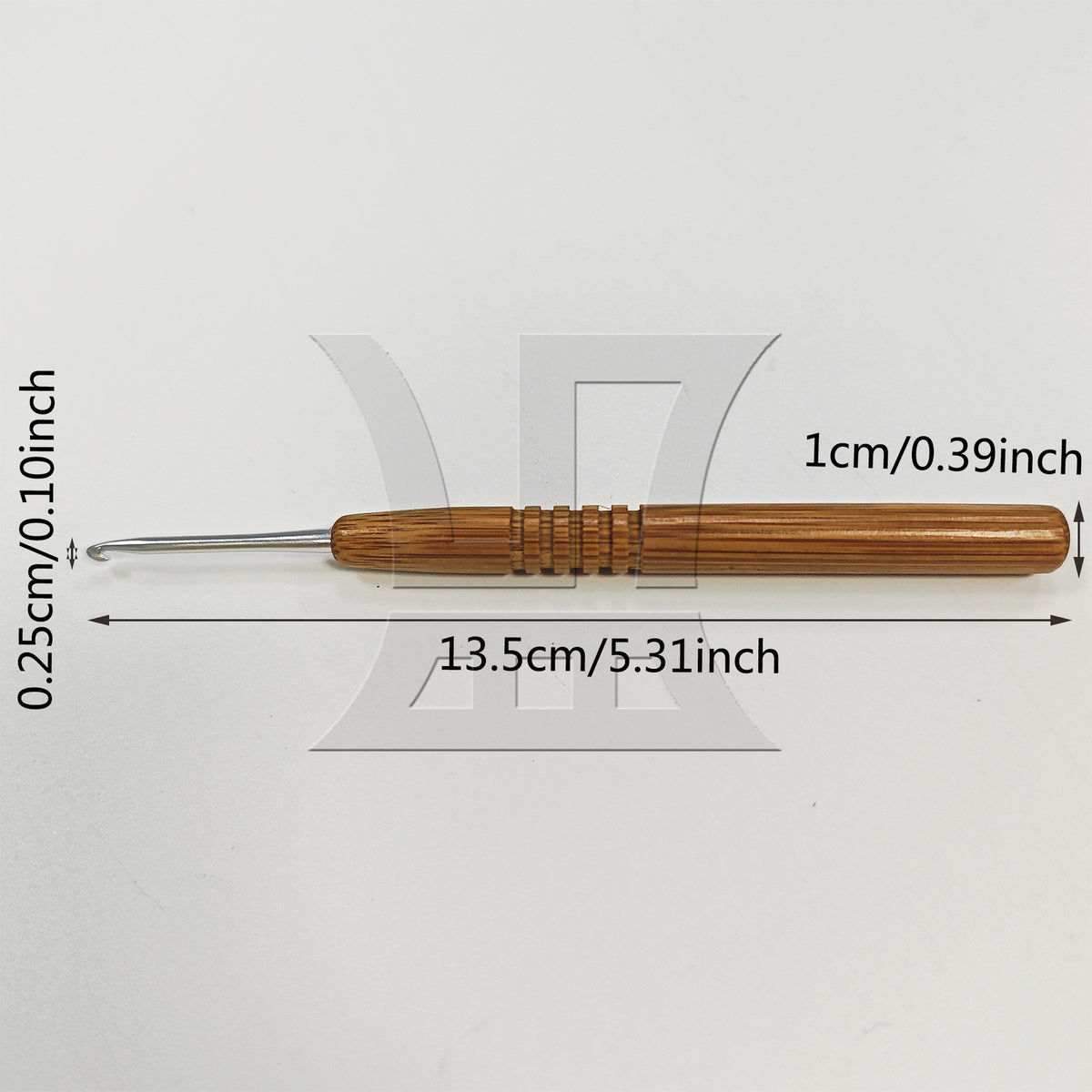 BQLZR 1pc Bamboo Handle Crochet 2.5mm Hand-Knitted Wool Ball Sweater Hook Tool