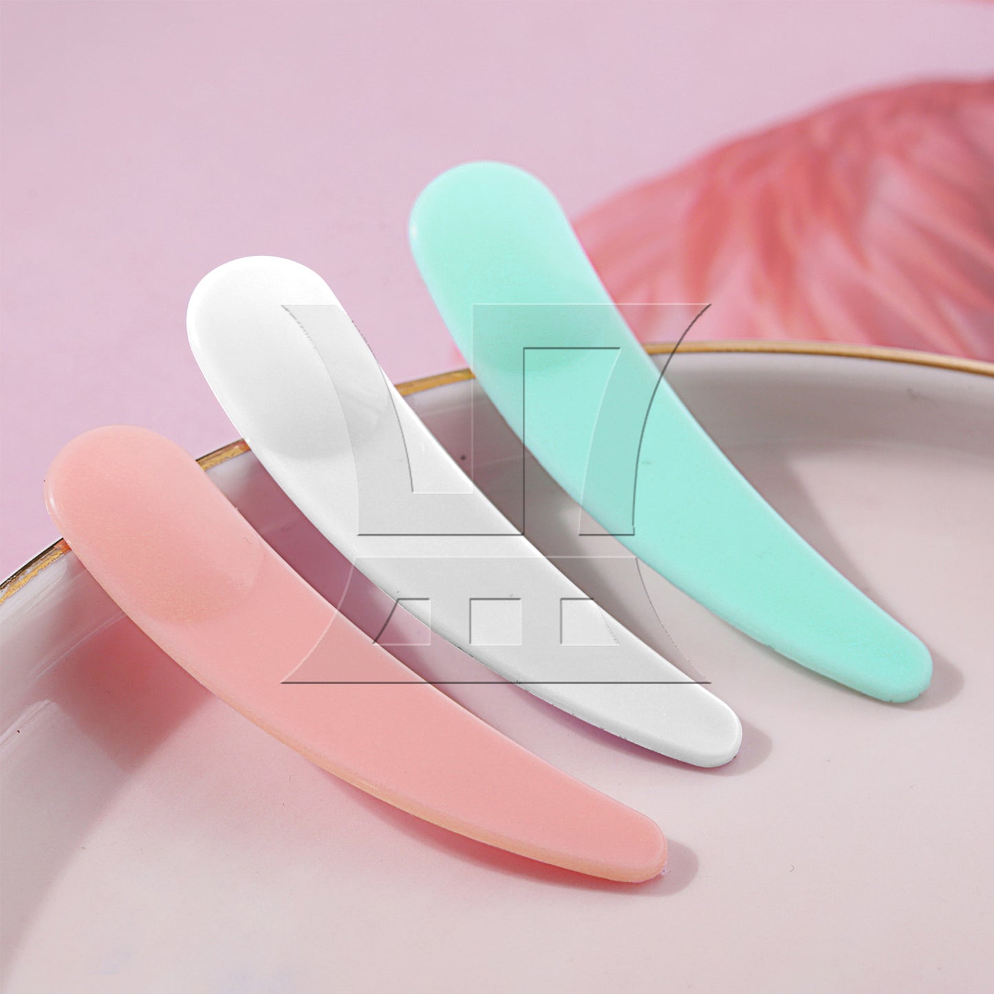 BQLZR 200 Pieces Small Plastic Spatulas for Cosmetics Creams Crafts 2.17" x 0.47"