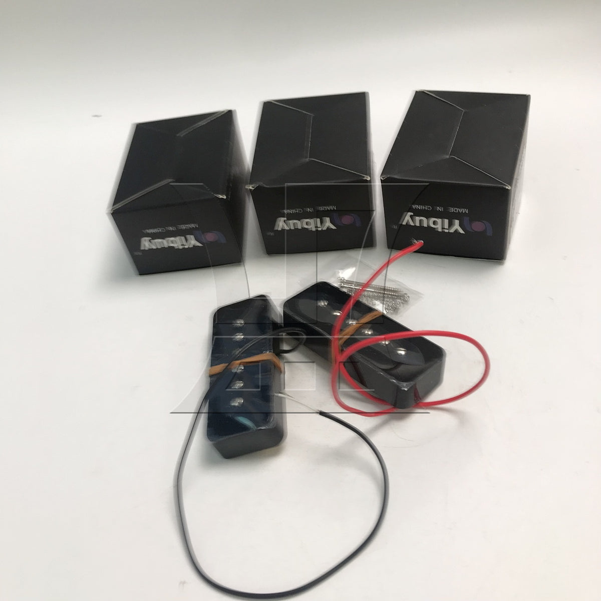 BQLZR 6pcs Plastic Electric Guitar Single Coil Pickup Black for Electric Guitar Tone Reproduction