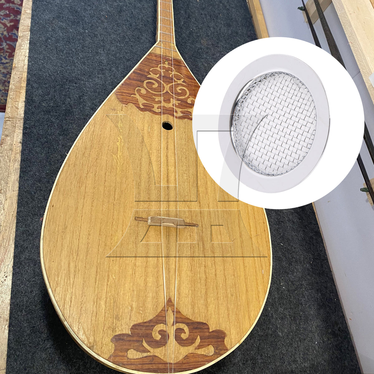 BQLZR 2pcs Zinc Alloy 6 String Dobro Guitar Resonator Screen Sound Hole Cover for Street Performance