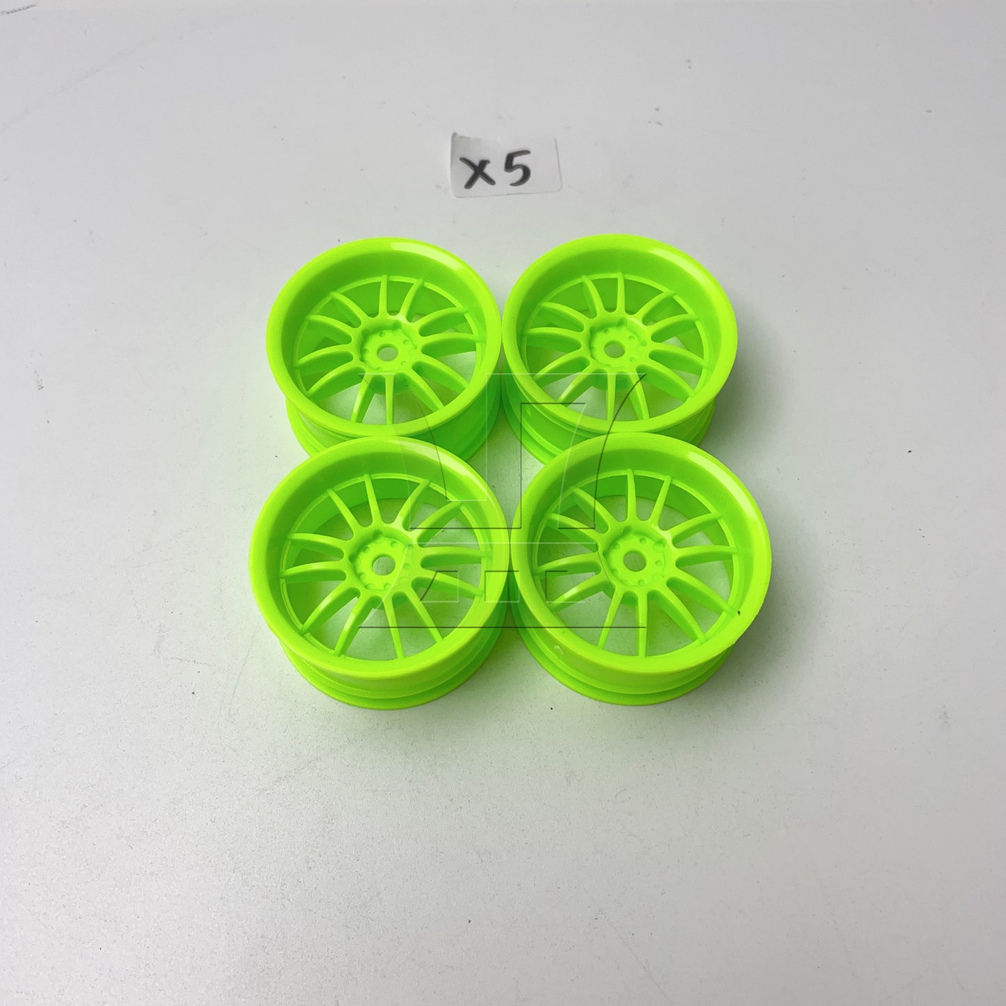 BQLZR  RC 1:10 On-Road Car Rubber Smooth Tires & Green 12-Spoke Plastic Wheel Rims