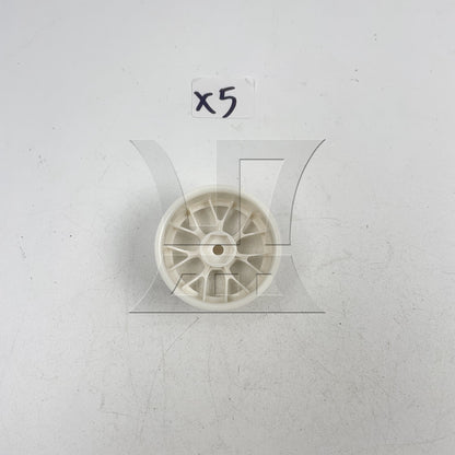 BQLZR 4x RC 1:10 On-Road Car Rubber Smooth Tires + White Y-shape Plastic Wheel Rims