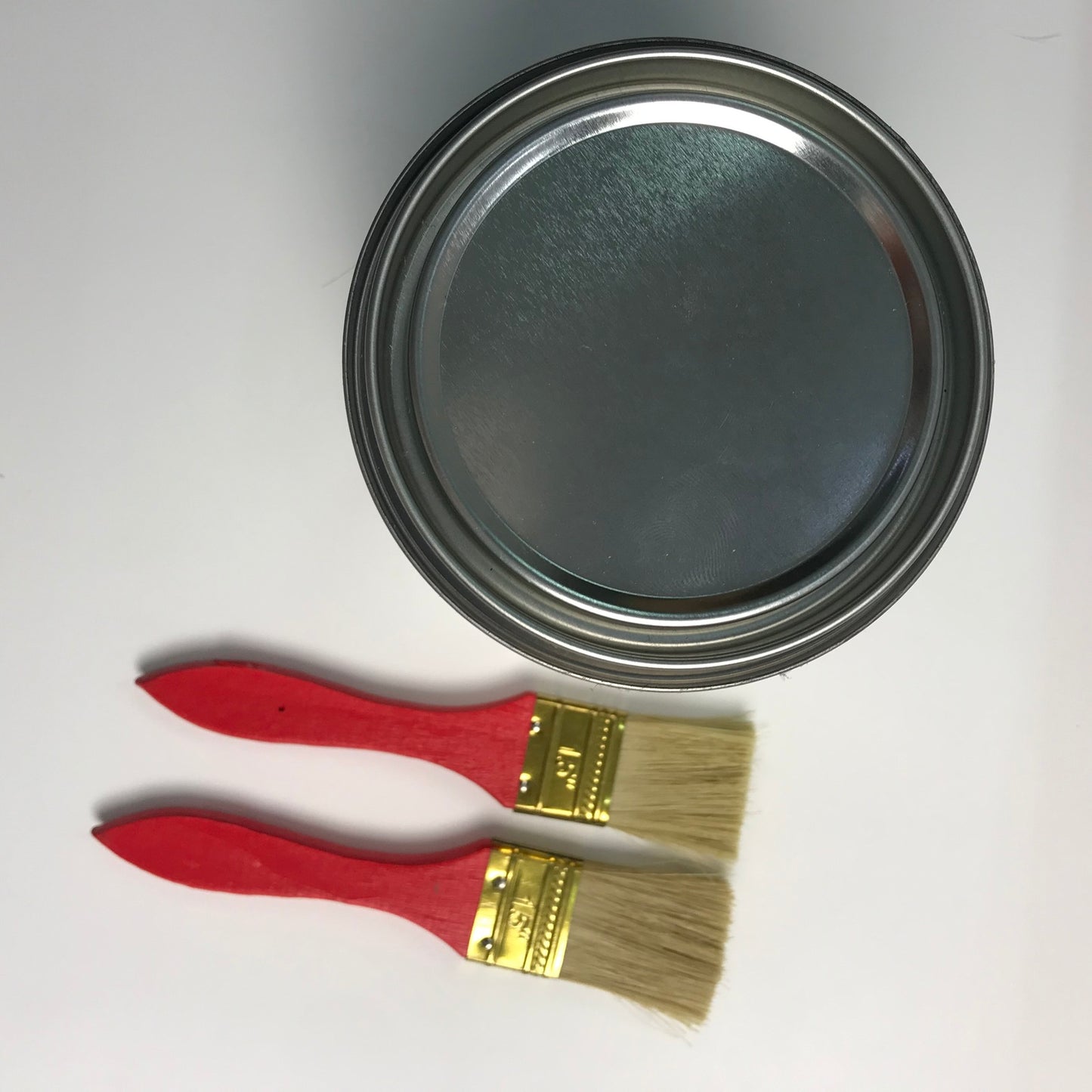 BQLZR 2 Pieces Flat Paint Brush w/ Mahogany Handle  & 2 Pint Unlined Can