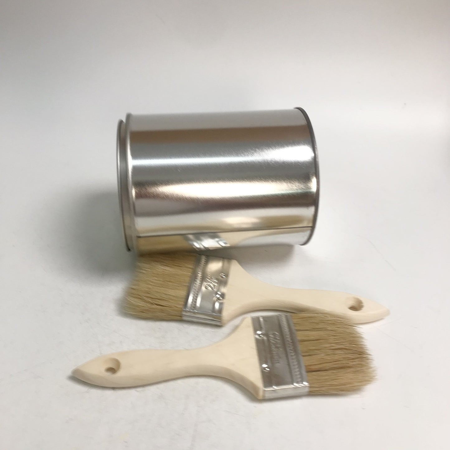 BQLZR 3 Pieces Paint Brush with Lengthen Wooden Handle and 2 Pint Unlined Can